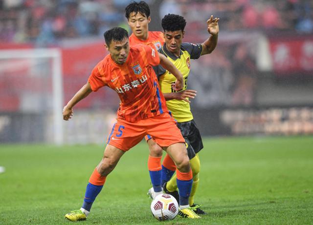 yl7703永利-3将11年后再随泰山夺冠 郑铮处子赛季出道即巅峰